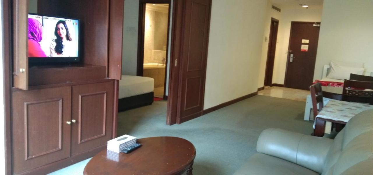 Victory Apartment Berjaya Times Square Kl Kuala Lumpur Exterior photo
