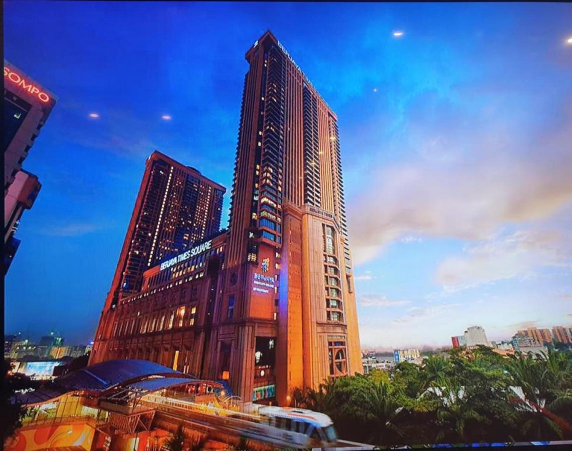 Victory Apartment Berjaya Times Square Kl Kuala Lumpur Exterior photo